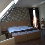 Viktória 3* Balatonalmádi