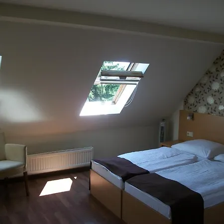 Viktória 3* Balatonalmádi